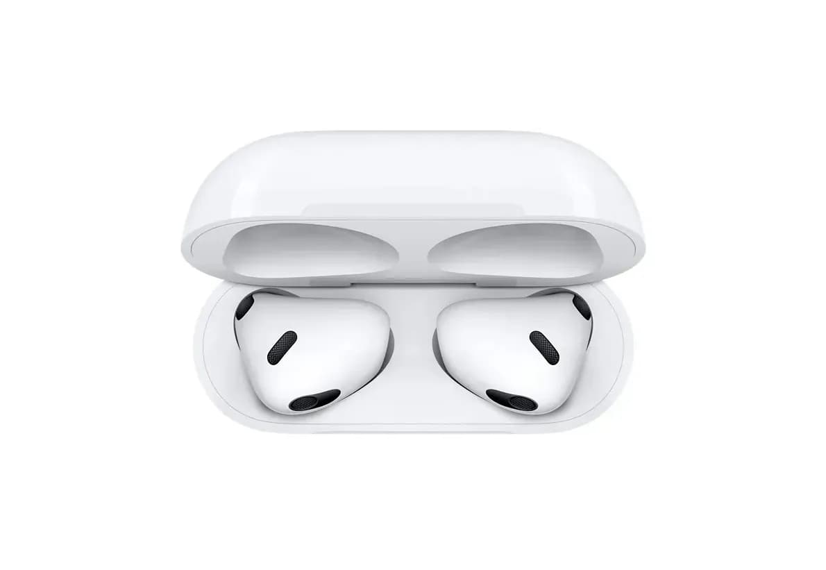 Apple AirPods 3 (MagSafe)-5